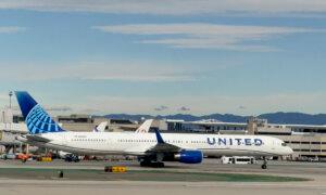 Global IT Outages Ground Flights at California Airports but Emergency Services Remain Online